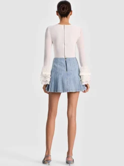 Alice and Olivia CROP TOPS*DELAINA TOP WITH RUFFLE CUFF