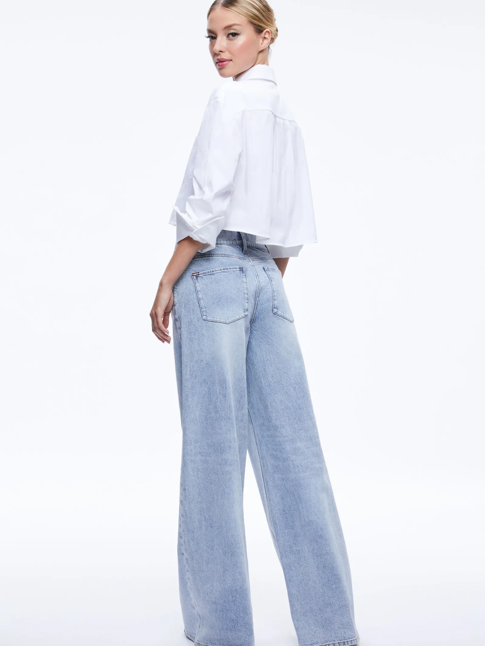 Alice and Olivia CROP TOPS*FINELY CROPPED BUTTON DOWN