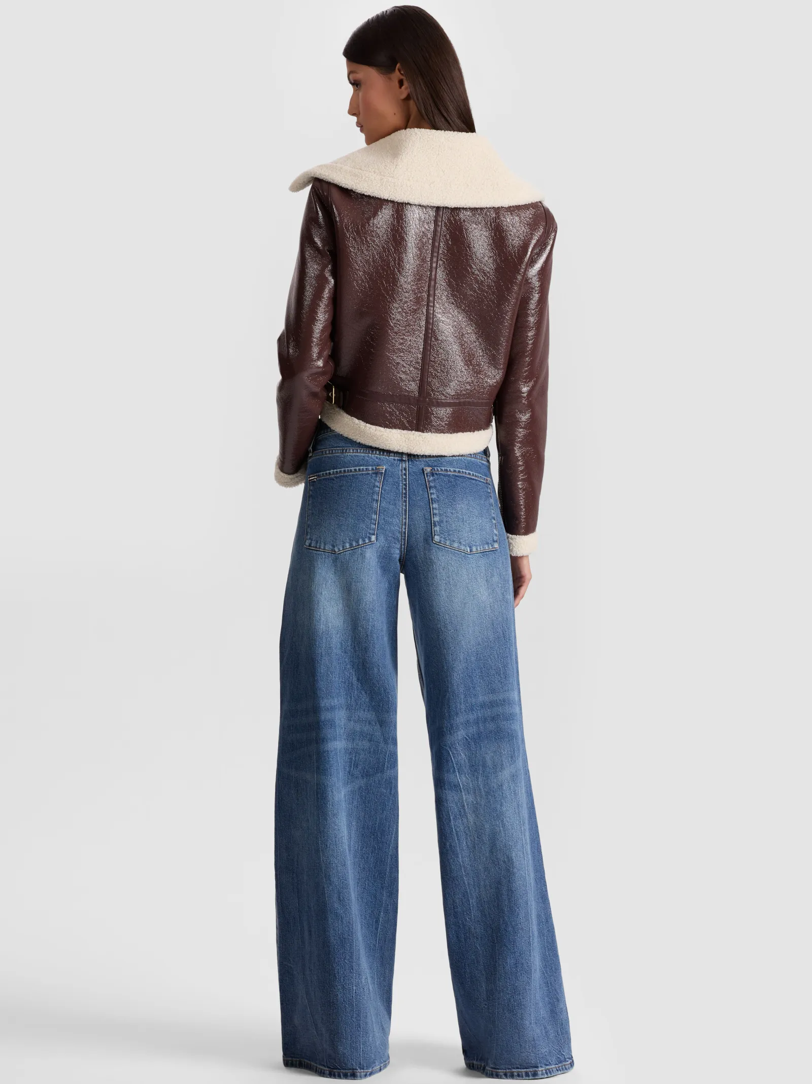 Alice and Olivia CROPPED JACKETS*ISAIAH FAUX SHEARLING JACKET