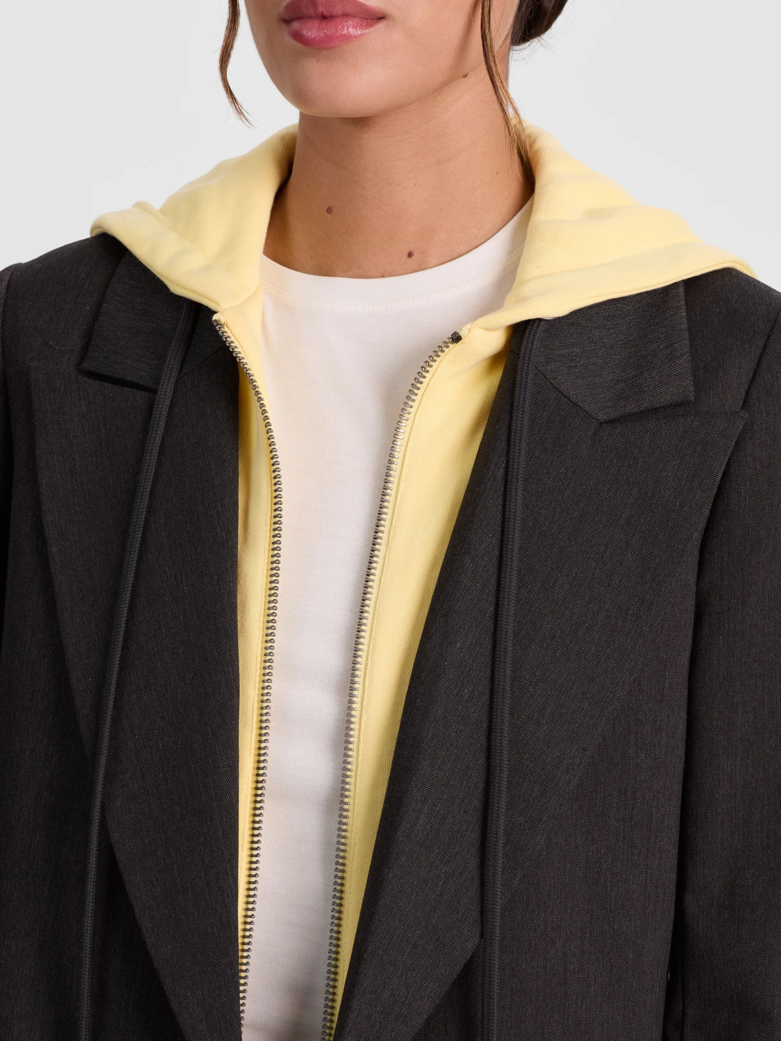 Alice and Olivia BLAZERS*JORDAN BLAZER WITH REMOVABLE HOODIE