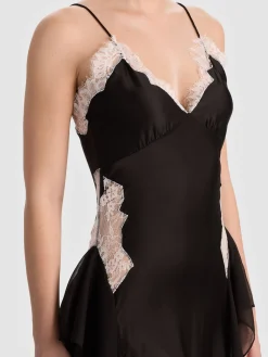 Alice and Olivia MAXI*SHELBA RUFFLED GOWN